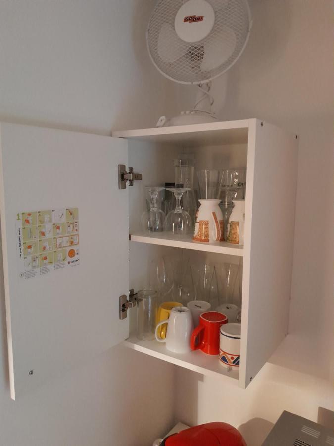 Apartment mit Küche und Balkon oder Terrasse, ruhig und gut erreichbar Piding Exterior foto